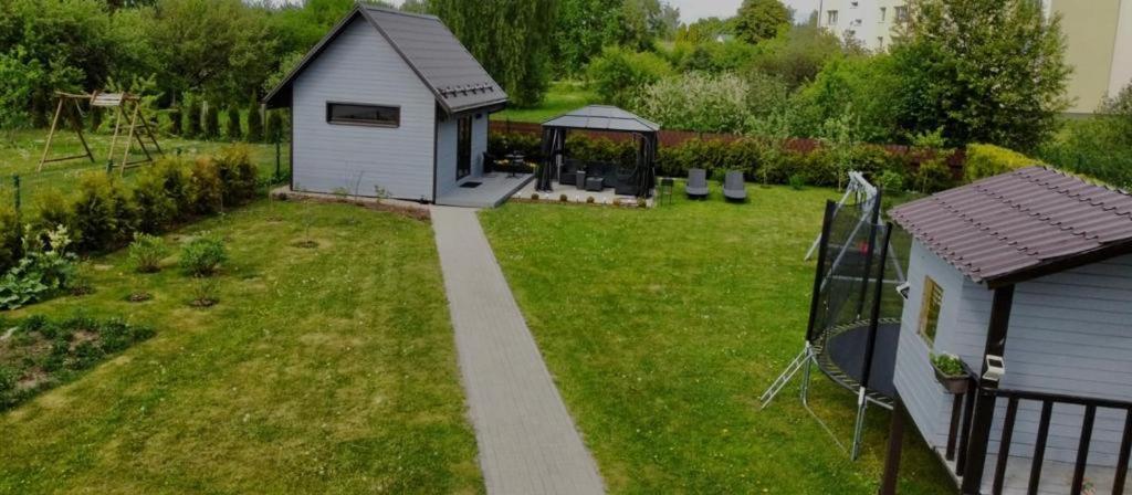 Tiny House Cesis Villa ภายนอก รูปภาพ