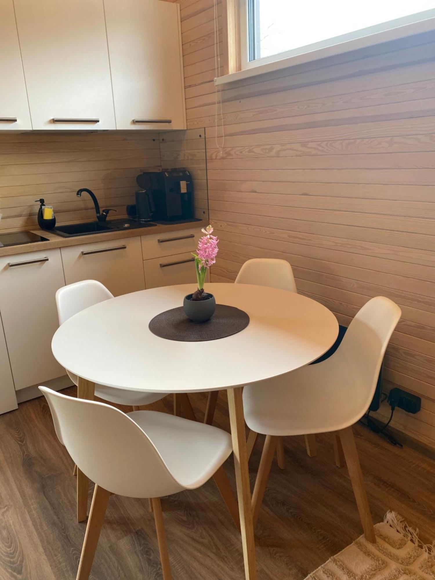 Tiny House Cesis Villa ภายนอก รูปภาพ